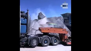 Transporting The Terex 4242SR Jaw Crusher. | #shorts