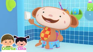 Wash Your Hands Song 🧼 | Nursery Rhymes & Songs for Kids 🎵 @Charlie-Lola