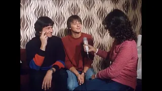 Předání Zlatých desek - Petr Kotvald, Stanislav Holžek a hana Zagorová - reportáž 1982