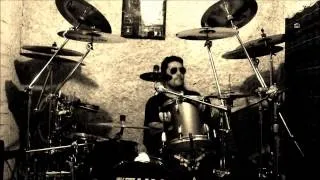 THE HOLLIES -"LONG COOL WOMAN IN A BLACK DRESS - Drum cover by Ricardo Morales