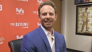 Tara Reid, Ian Ziering and Sharknado 3 cast talk filming at Universal Orlando