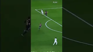 Ángel Di María humiliated Puyol