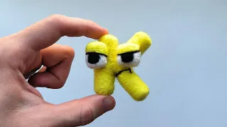 ASMR Russian Alphabet Lore "lowercase к" (Harrymations version) Needlefelt Wool Art