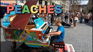 I played SUPER MARIO Peaches on Piano in Public - Street Piano by David Leon