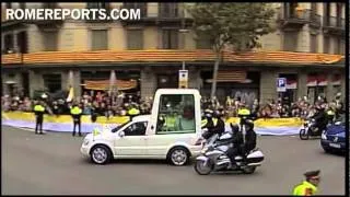 The 'new' popemobile vs the 'old' popemobile