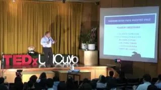 Herramientas para la toma de decisiones: Pablo Montilla at TEDxUNCuyo