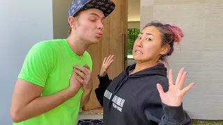 KISSING MY Ex GIRLFRIEND AND SAYING NOTHING!!