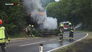 Mähdrescher- und Strohpressenbrände in Pettenbach, Schleißheim und Steinerkirchen an der Traun