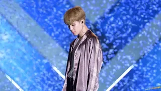 180622 지민 Jimin 방탄소년단 BTS '봄날 Spring Day' @롯데패밀리 콘서트 4K 60P 직캠 by DaftTaengk