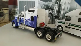 American Trucks Kenworth W900 + Volvo vnl 730 Bekins , Camiones Americanos 1:43