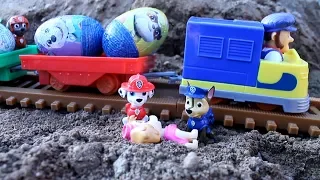 PATRULLA CANINA y el TREN de los HUEVOS SORPRESA GIGANTES! Paw patrol Patrulla de cachorros UNBOXING