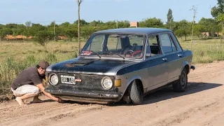 COMO BAJAR TU AUTO (FIAT 128) EN CASA ✔ - PERDIMOS UNA RUEDA PROBANDOLO - Radialero Team