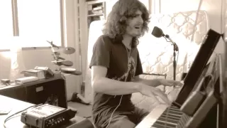 Rai Thistlethwayte - The Beatles - Come Together - Live Piano Acoustic with Loop Pedal