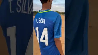 LUVA DE PEDREIRO E THIAGO SILVA O MELHOR ZAGUEIRO DO MUNDO