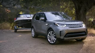 Land Rover Discovery with Advanced Tow Assist