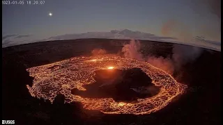 На Гаваях вивергається вулкан Кілауеа Hawaii's Kilauea volcano erupts for a third time this year