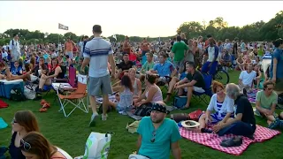 Austin City Council votes to order city manager to find ways to help 'Blues on the Green'