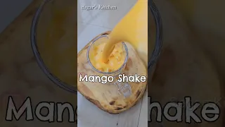 Mango Shake Very Simple and Delicious #YouTubeShorts #Shorts #Viral #MangoShake #MangoRecipes