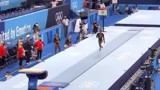 Simone Biles - Yurchenko Double Pike Vault Tokyo 2020