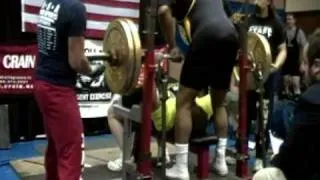 Joe Behari 452 lb Raw Bench Press at 2009 NASA Pro Powersports