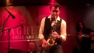 Eric Marienthal Performs "New York State of Mind" Live at Spaghettinis