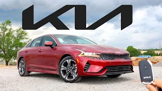 2022 Kia K5 // NEW LOGO (and More) for Kia's Newest Sedan!