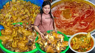 SURGANYA KIKIL MURAH, EMPUK & ANTI KOLESTROL! WARUNGNYA SAMPING MAKAM - Lontong Kikil Pasar Menganti