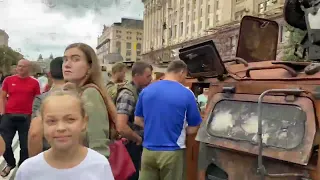 Ukraine parades Russian destroyed tanks and vehicles in the streets of Kyiv
