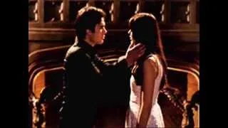 Damon& Elena [Смотришь в небо ]