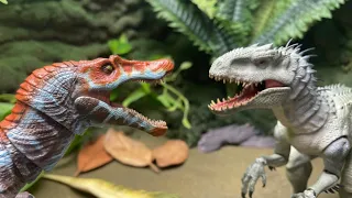 Spinosaurus vs Indominus Rex! STOP MOTION