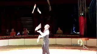 Juggler Nicolas Souren  - Zippos Circus - 2011