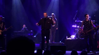 The Box Crying out loud for love, Québec 27 oct 2017
