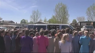 Mom Rescues Children Amid Angry FLDS Crowd