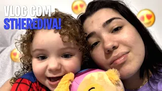 Vlog comprinhas + brincando com a DIVA