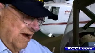 Iowan gets back in his WWII plane