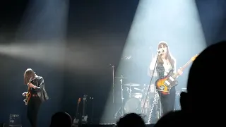 Clara LUCIANI - Emmanuelle - Live à l'Olympia 12/04/19