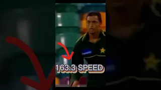 #Shorts Shoaib akhtar bowling speed💪