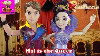 Mal is the Queen of the Isle of the Lost - Part 6- Rotten to the Core Descendants Disney