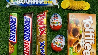 ASMR unboxing of Kinder Surprise, Toffifee, Twix chocolate bars,Snickers, Bounty and chocolate coins