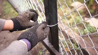 Установка забора из сетки Рабица