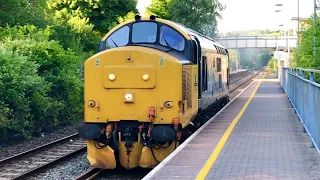 37418 thrash and clag through Ystrad Mynach on 0F99 RHY - XCC 31/05/20