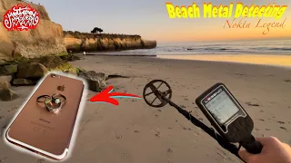 Beach Metal Detecting! Rings & Expensive Finds!