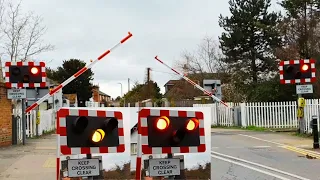 Cookham Level Crossing, Berkshire