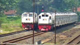 moment kereta api joglo semarketo versus tanker di stasiun karang sari