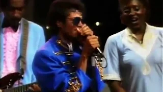 Michael Jackson - Sings "It's a Man's Man's world" (James brown live rare)