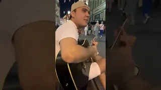 beruniy gitara uzbek bola maskvada talant farruh gitarist sakit samedov