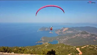 Ahol a hegyek és a Kék Lagúna találkoznak