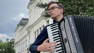 L'horloge - Yann Tiersen accordion cover - Mihail Gavrilov