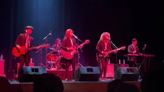 REO Brothers US Tour 2022 in LA - New Kid in Town by The Eagles