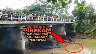 Kalau Gak Direkam Gak Bakal Ada yang Percaya Bahwa Muncul Ini di Bawah Sungai..